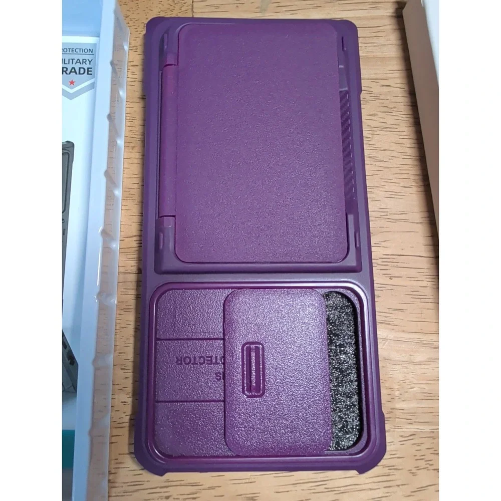 Purple Wallet Case + Tempered Glass Screen Protector 4 Pack Galaxy S24 Plus